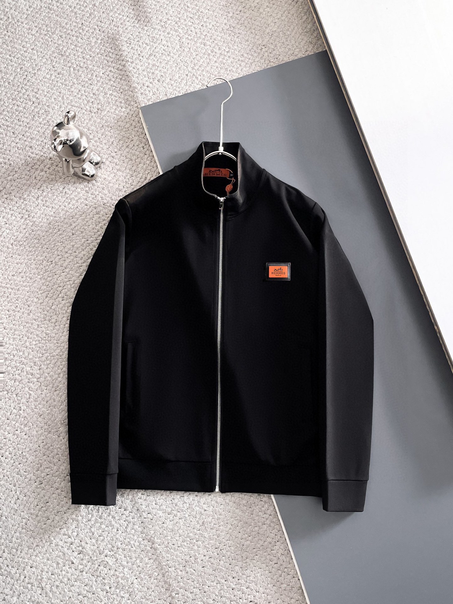 Hermès 品牌：爱马仕 (胖子福音) 套装来袭 专注官网 2026全新 卫衣套装 狠货 就为一个贴合、完美的上身效果 全天然优质罗马棉100%