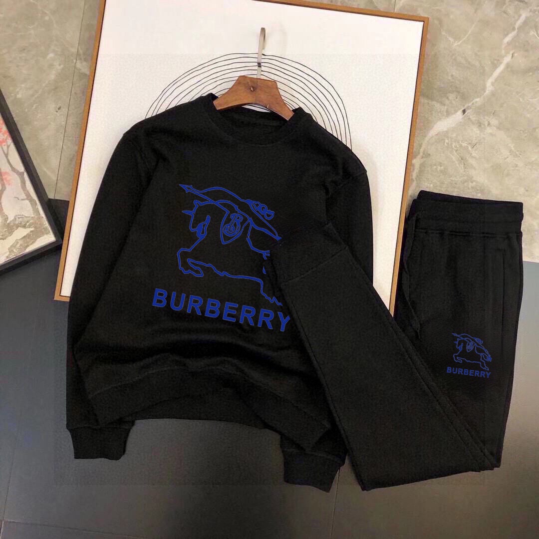 Burberry 品牌：巴宝莉 (胖子福音) 套装来袭 专注官网 2026全新 卫衣套装 狠货 就为一个贴合、完美的上身效果 全天然优质罗马棉100%