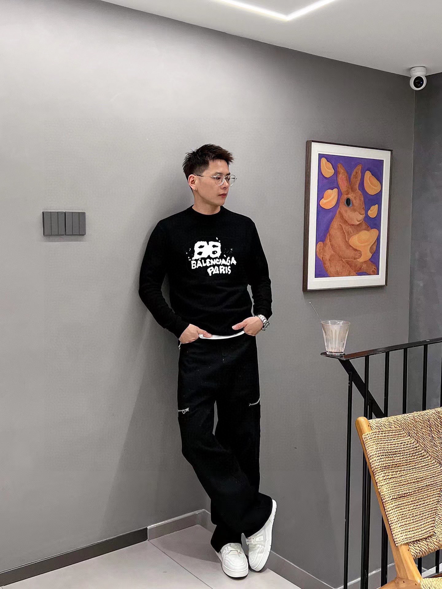 Balenciaga 品牌：巴黎世家 秋冬 圆领套头羊毛衫 全品相 羊毛混纺面料 2026最新款 黄金比例 修身款软黄金 百搭实用型的单品