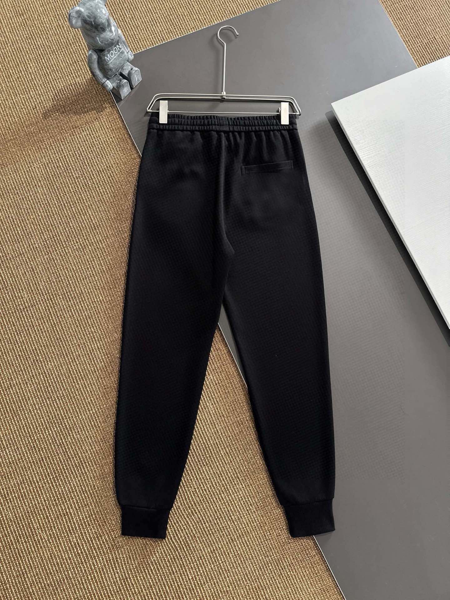 Balenciaga 品牌：巴黎世家 (胖子福音) 套装来袭 专注官网 2026全新 卫衣套装 狠货 就为一个贴合、完美的上身效果 全天然优质罗马棉100%