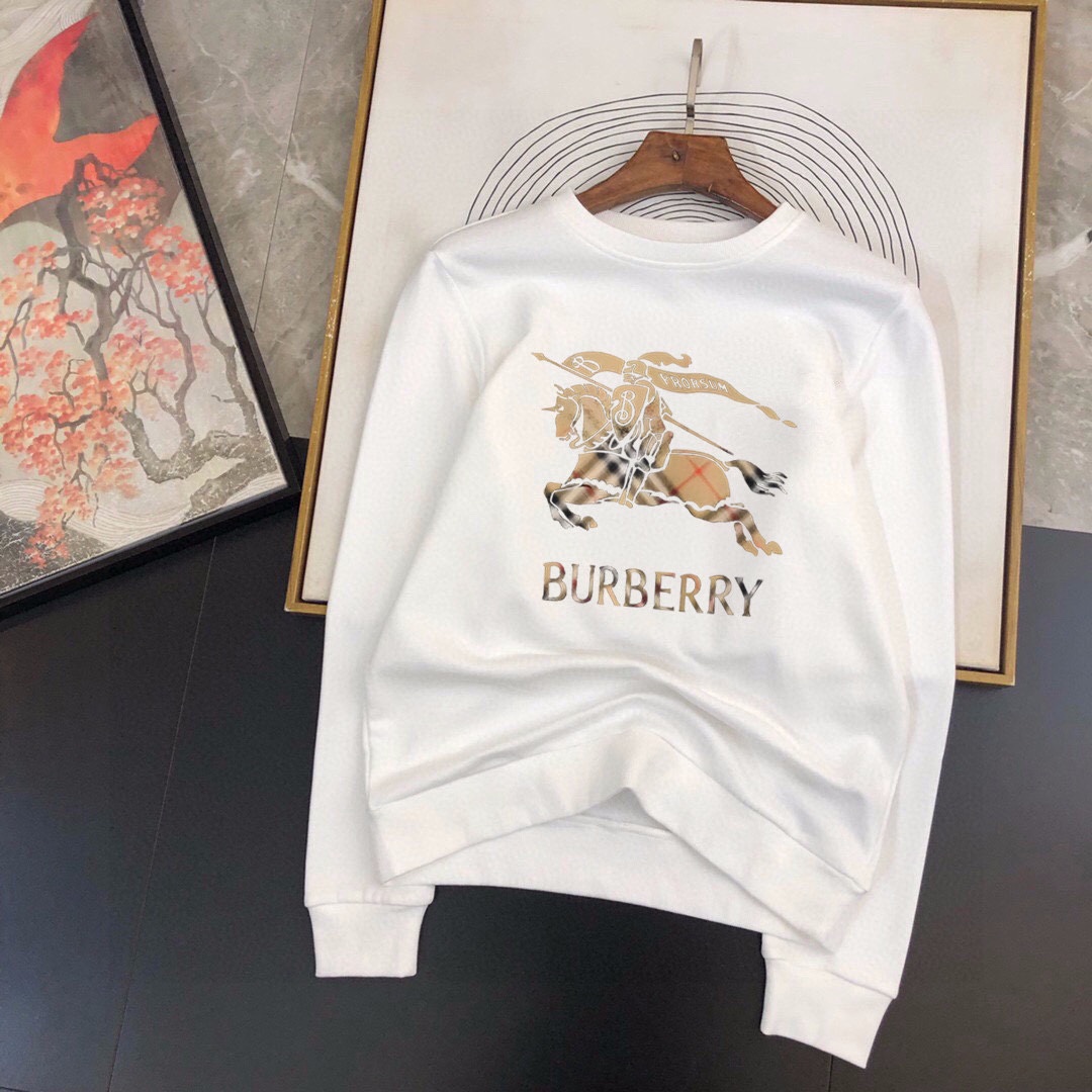 Burberry 品牌：巴宝莉 (胖子福音) 套装来袭 专注官网 2026全新 卫衣套装 狠货 就为一个贴合、完美的上身效果 全天然优质罗马棉100%