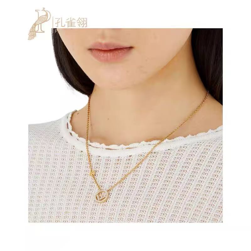 Fendi FENDI 芬迪 项链 高端定制 新款 简单大方，华丽登场，非常适合日常搭配，宝宝们，这个绝对值得入