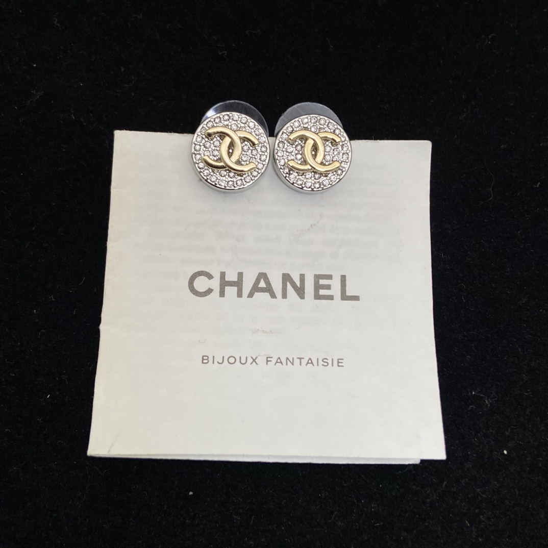 Chanel Chanel 耳饰