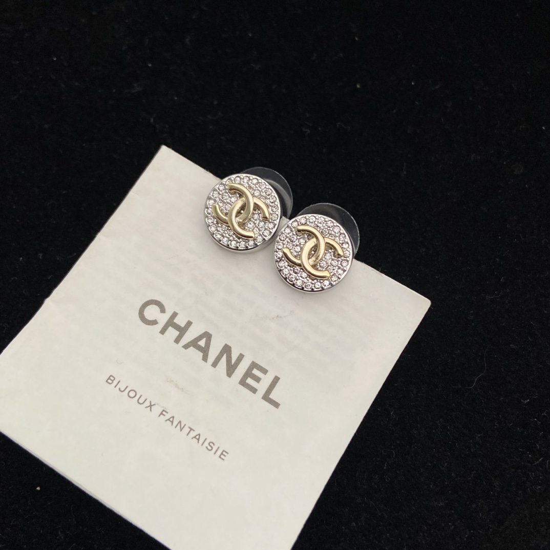 Chanel Chanel 耳饰