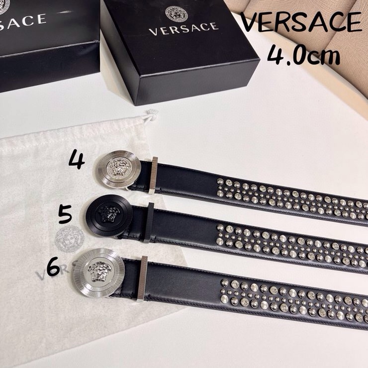 VERSACE 新款 牛皮革腰带，饰有铆钉和水晶装饰，采用Medusa Biggie搭扣和装饰腰带环，4