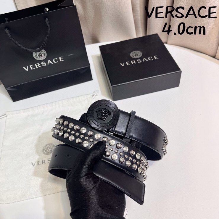 VERSACE 新款 牛皮革腰带，饰有铆钉和水晶装饰，采用Medusa Biggie搭扣和装饰腰带环，4