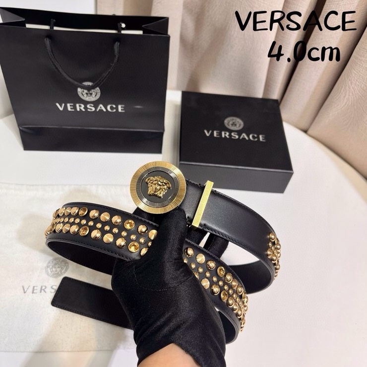 VERSACE 新款 牛皮革腰带，饰有铆钉和水晶装饰，采用Medusa Biggie搭扣和装饰腰带环，4