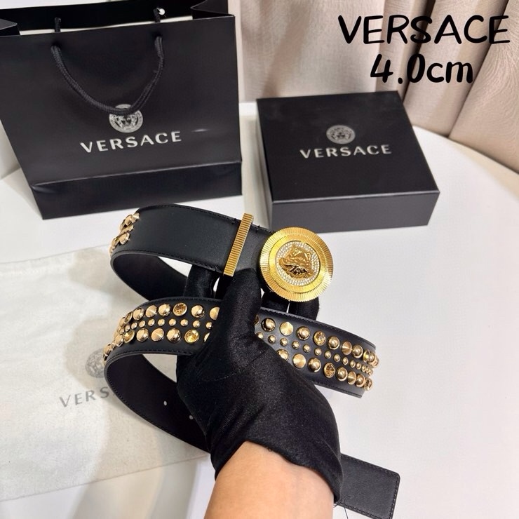 VERSACE 新款 牛皮革腰带，饰有铆钉和水晶装饰，采用Medusa Biggie搭扣和装饰腰带环，4