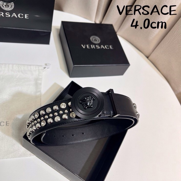VERSACE 新款 牛皮革腰带，饰有铆钉和水晶装饰，采用Medusa Biggie搭扣和装饰腰带环，4