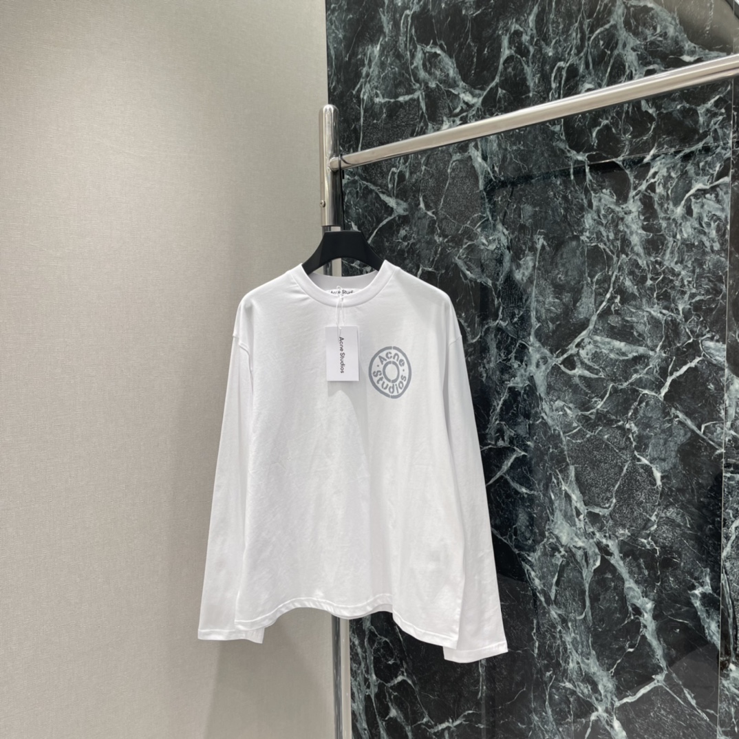 Ac 26早春新款 字母印花长袖T恤 胸前灰色圆形Logo低调有辨识度，简约设计超百搭，无论单穿还是内搭