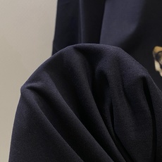 BUR~经典格纹大战马logo印花圆领短袖T恤 新品 胸前大幅战马印花,是BUR家跨越世纪的标志性图腾;清晰还原品牌经典 BUR~经典格纹大战马logo印花圆领短袖T恤 新品 胸前大幅战马印花,是BUR家跨越世纪的标志性图腾;清晰还原品牌经典