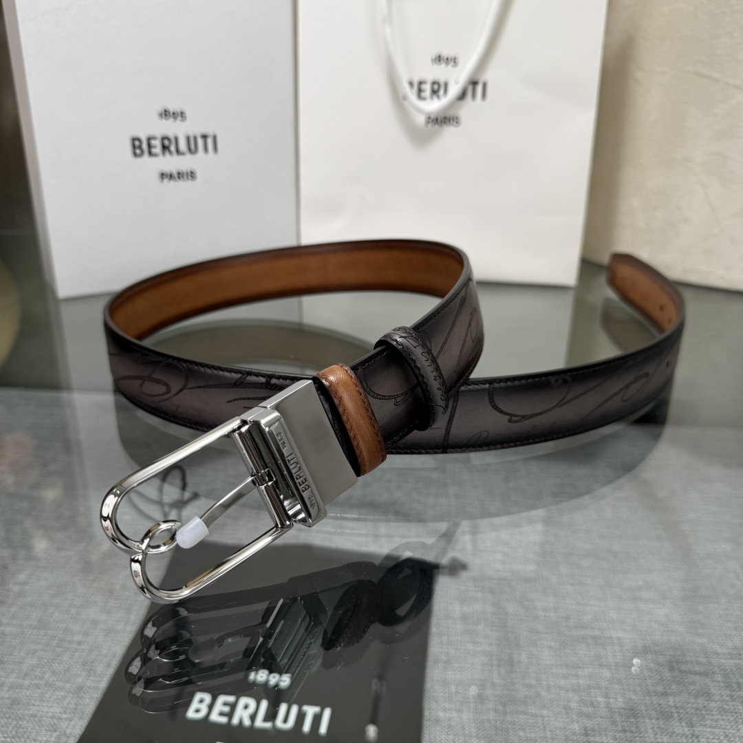 Berluti(伯尔鲁帝)经典Scritto书法纹皮带，巴黎1895年的匠艺传承，哑光小牛皮搭配银质针扣