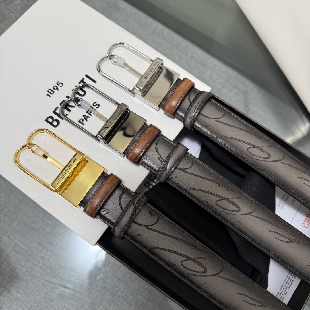 Berluti(伯尔鲁帝)经典Scritto书法纹皮带，巴黎1895年的匠艺传承，哑光小牛皮搭配银质针扣