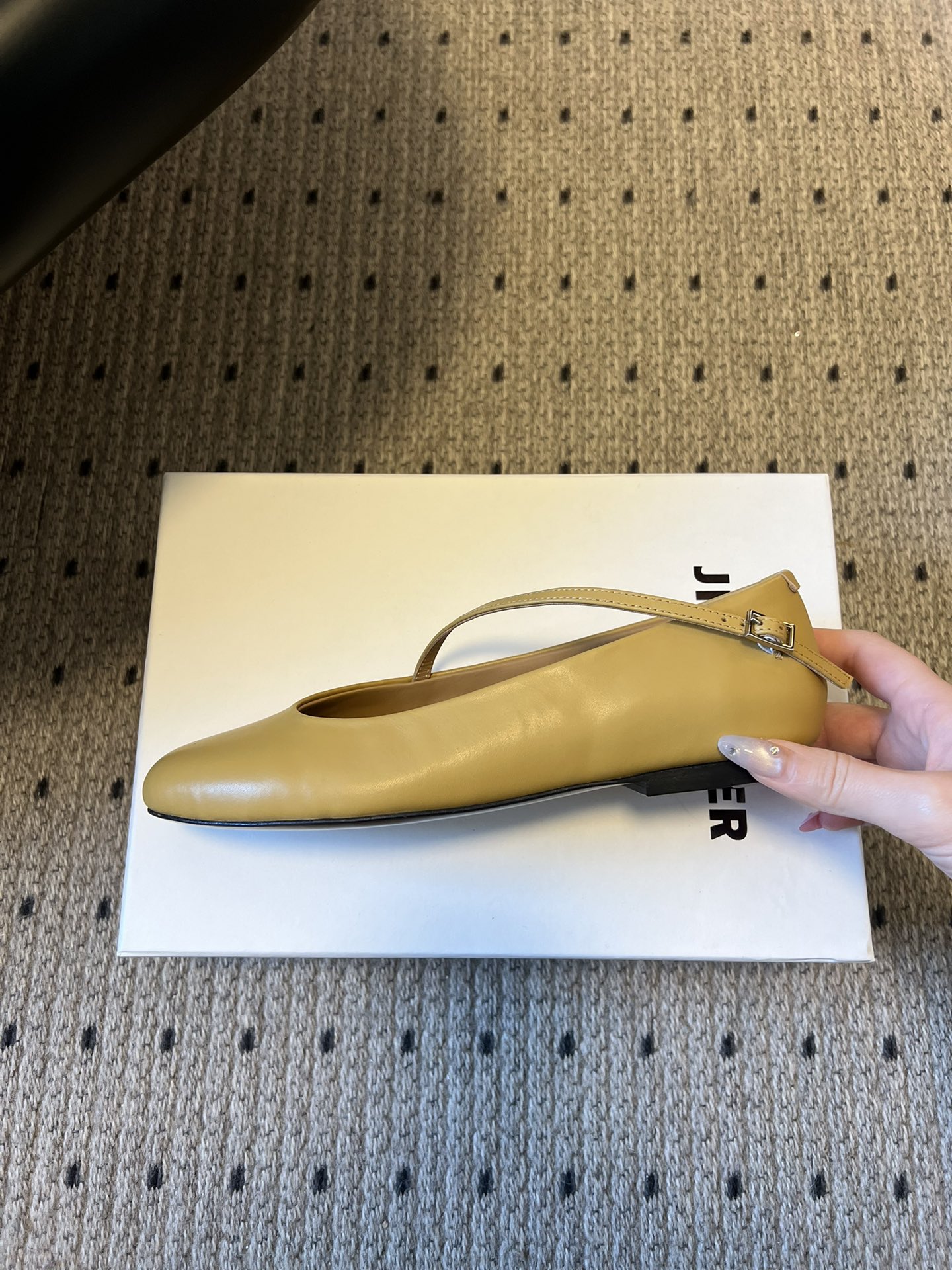 Jil sande* 26AW新款芭蕾舞鞋JIL SANDER芭蕾鞋｜把法式浪漫揉进极简风骨，交叉绑带的