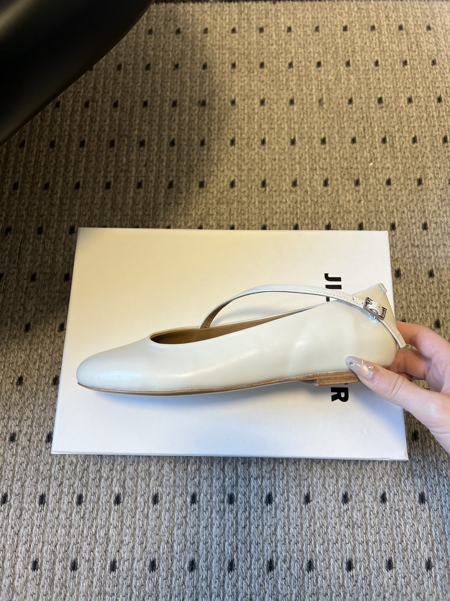 Jil sande* 26AW新款芭蕾舞鞋JIL SANDER芭蕾鞋｜把法式浪漫揉进极简风骨，交叉绑带的