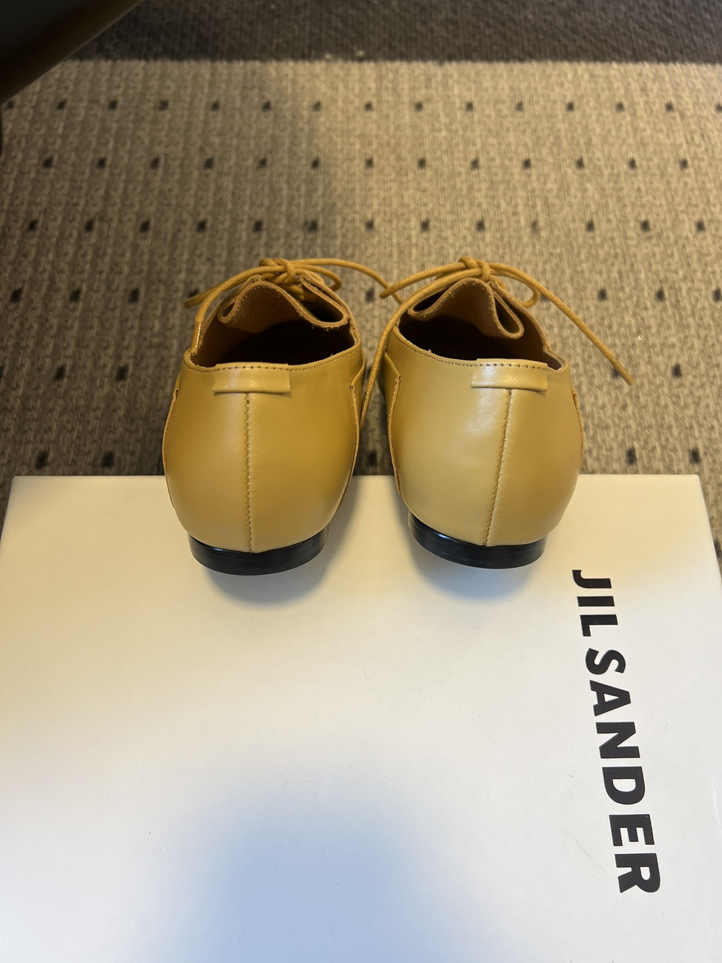 Jil sande* 26AW新款小皮鞋松弛感通勤鞋｜把极简美学踩在脚下当JIL SANDER的利落线条