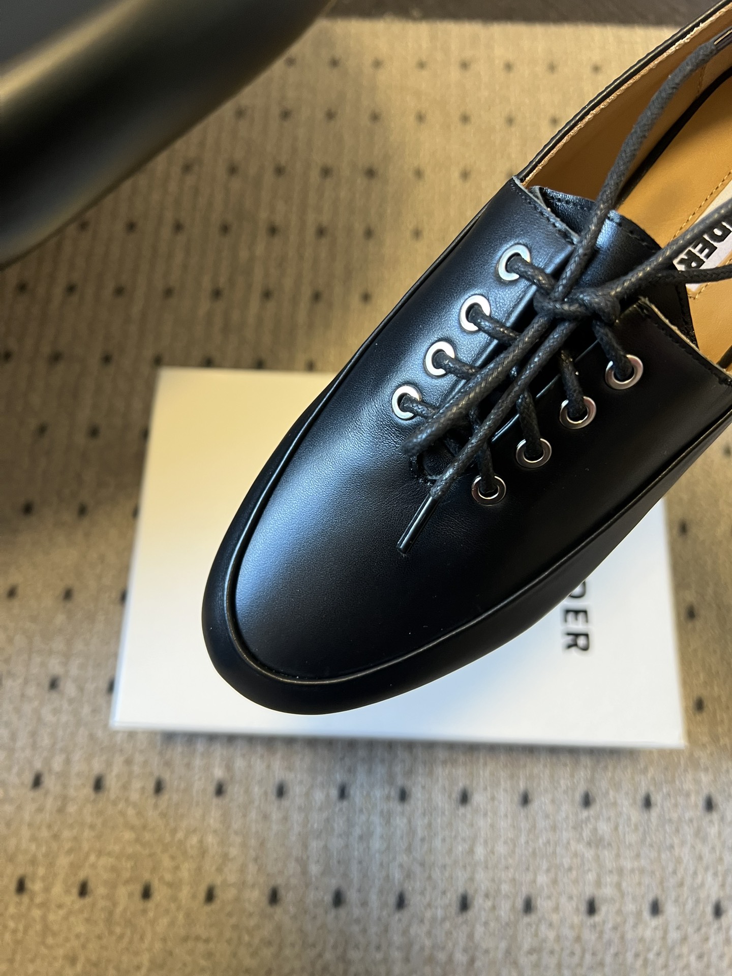 Jil sande* 26AW新款小皮鞋松弛感通勤鞋｜把极简美学踩在脚下当JIL SANDER的利落线条