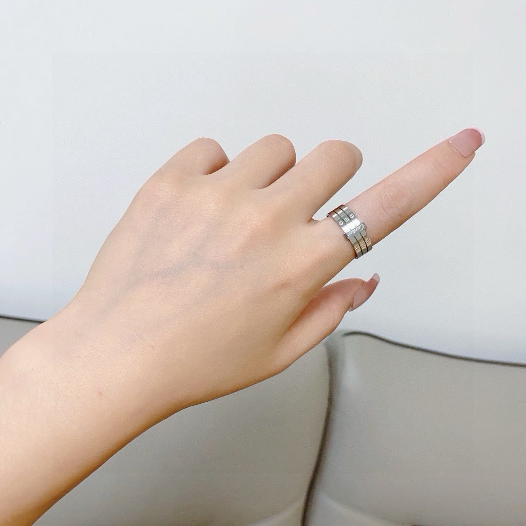Cartier 夏天 款