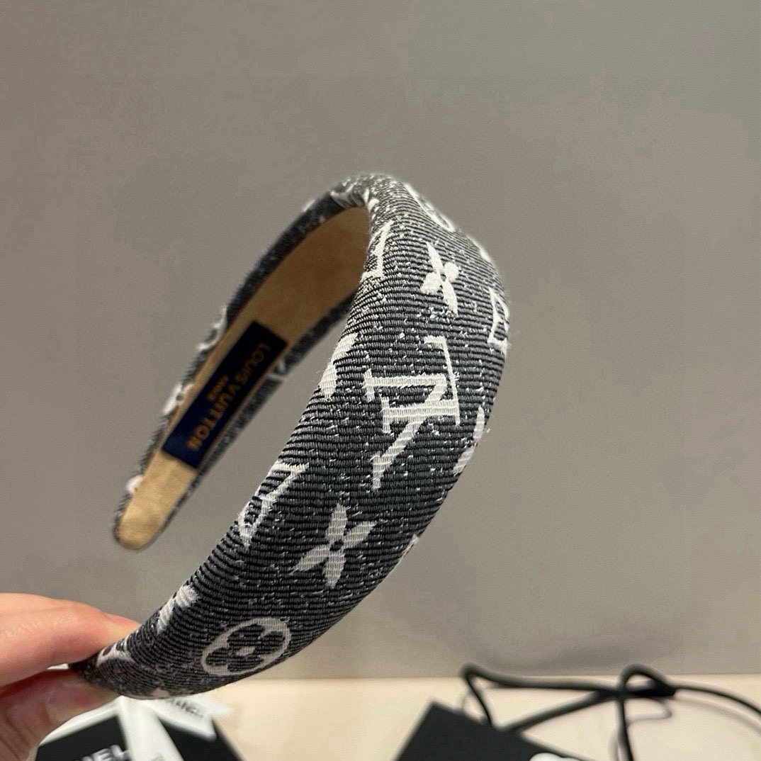 pLv路易威登新款发箍