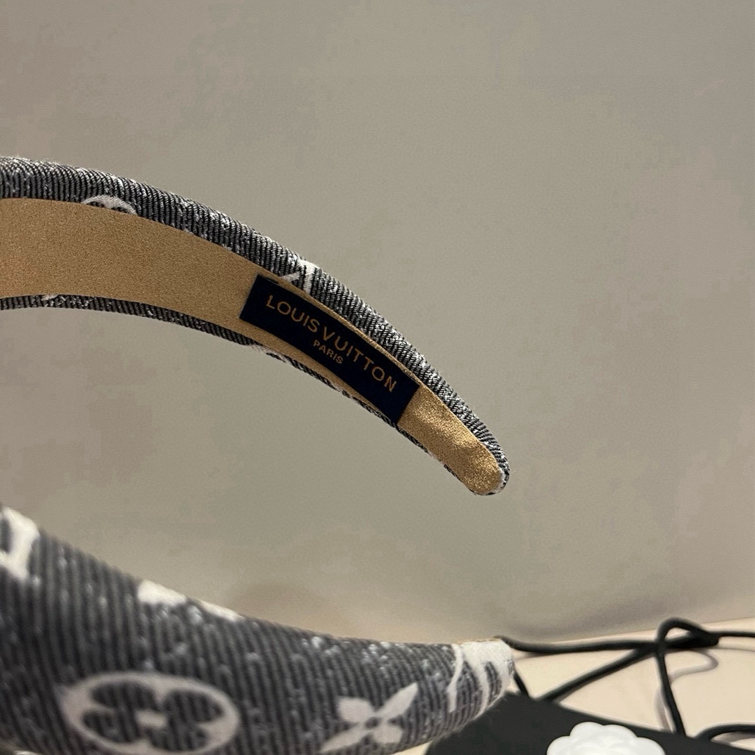 pLv路易威登新款发箍