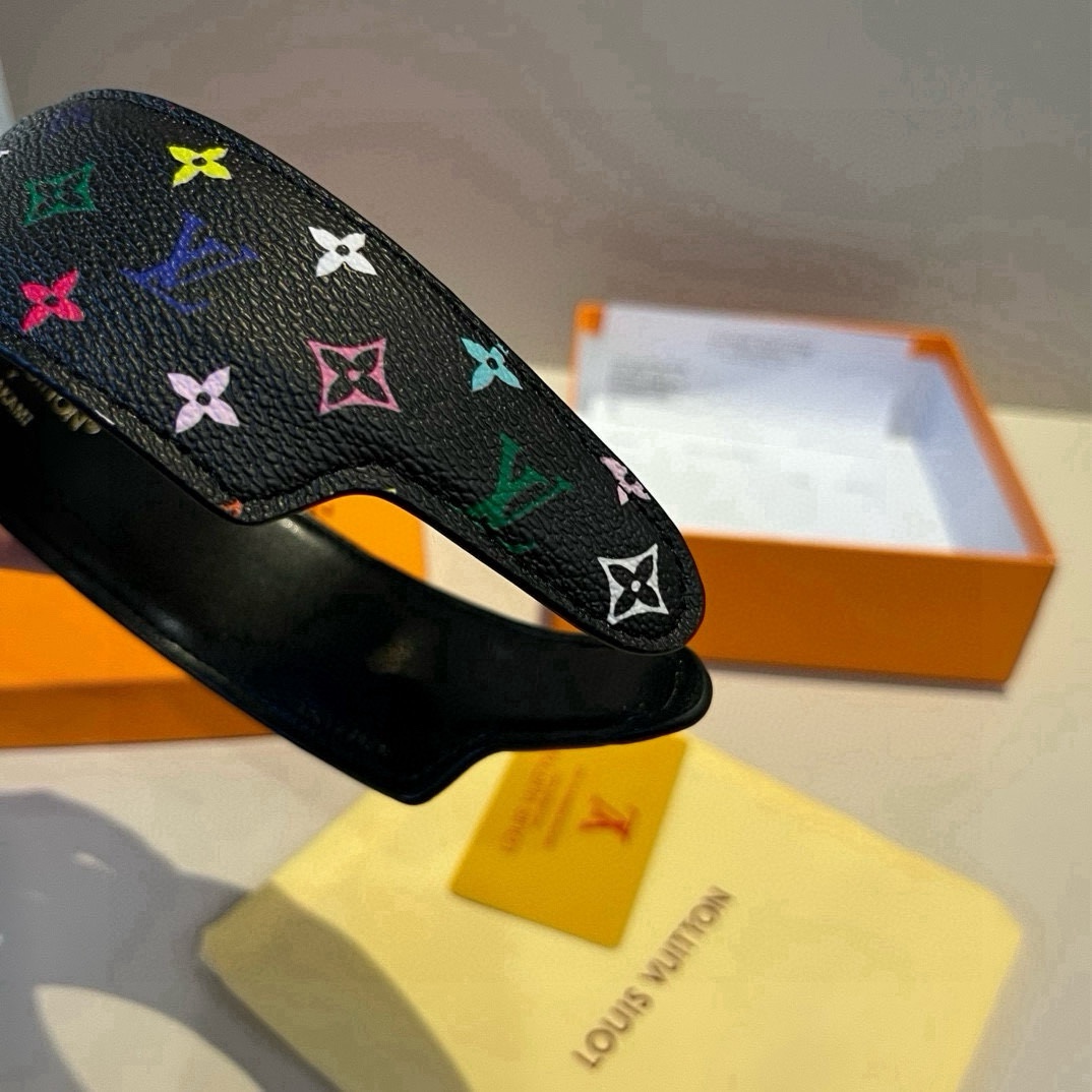 pLv路易威登新款发箍