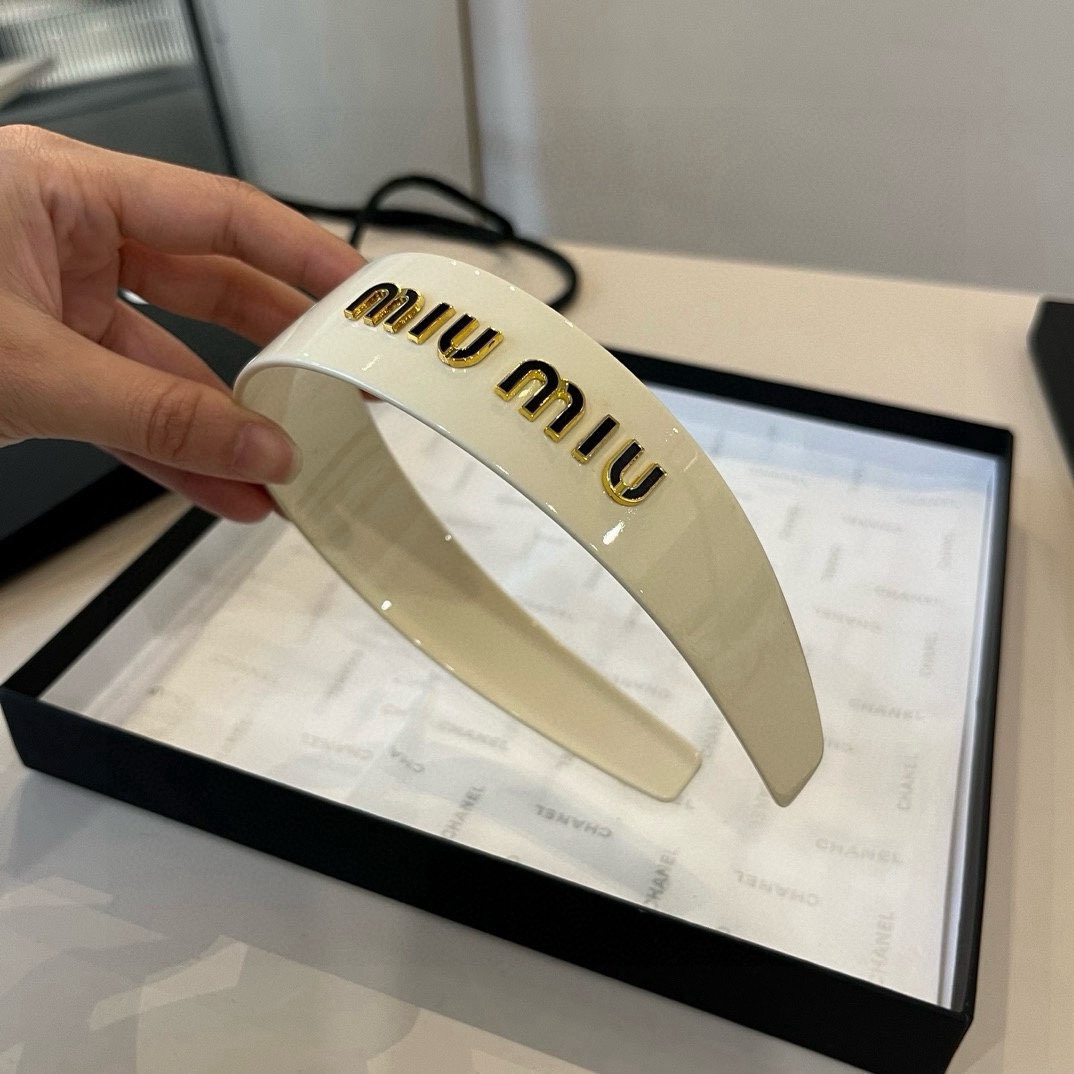 pmiumiu缪缪亚克力发箍