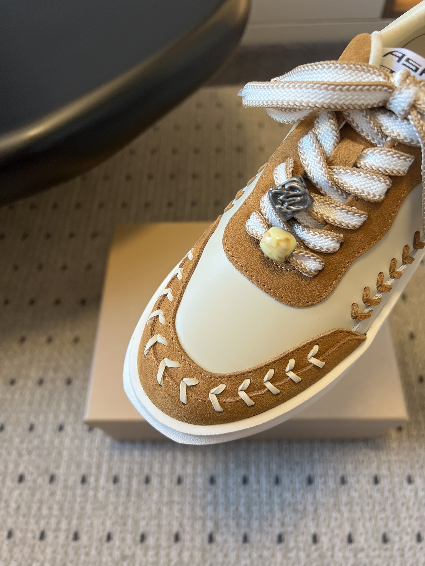 AS* 26ss 早春新品厚底复古小白鞋ASH这双也太会了！把海岛度假感焊在鞋上，麻绳编织鞋带+手工缝线