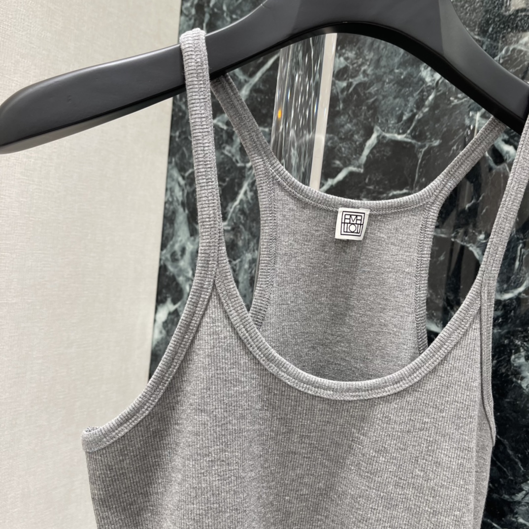 Toteme Scoop nec* 26早春新款 螺纹挂脖吊带 棉质面料弹性好 贴合舒适 挂脖+细肩带设