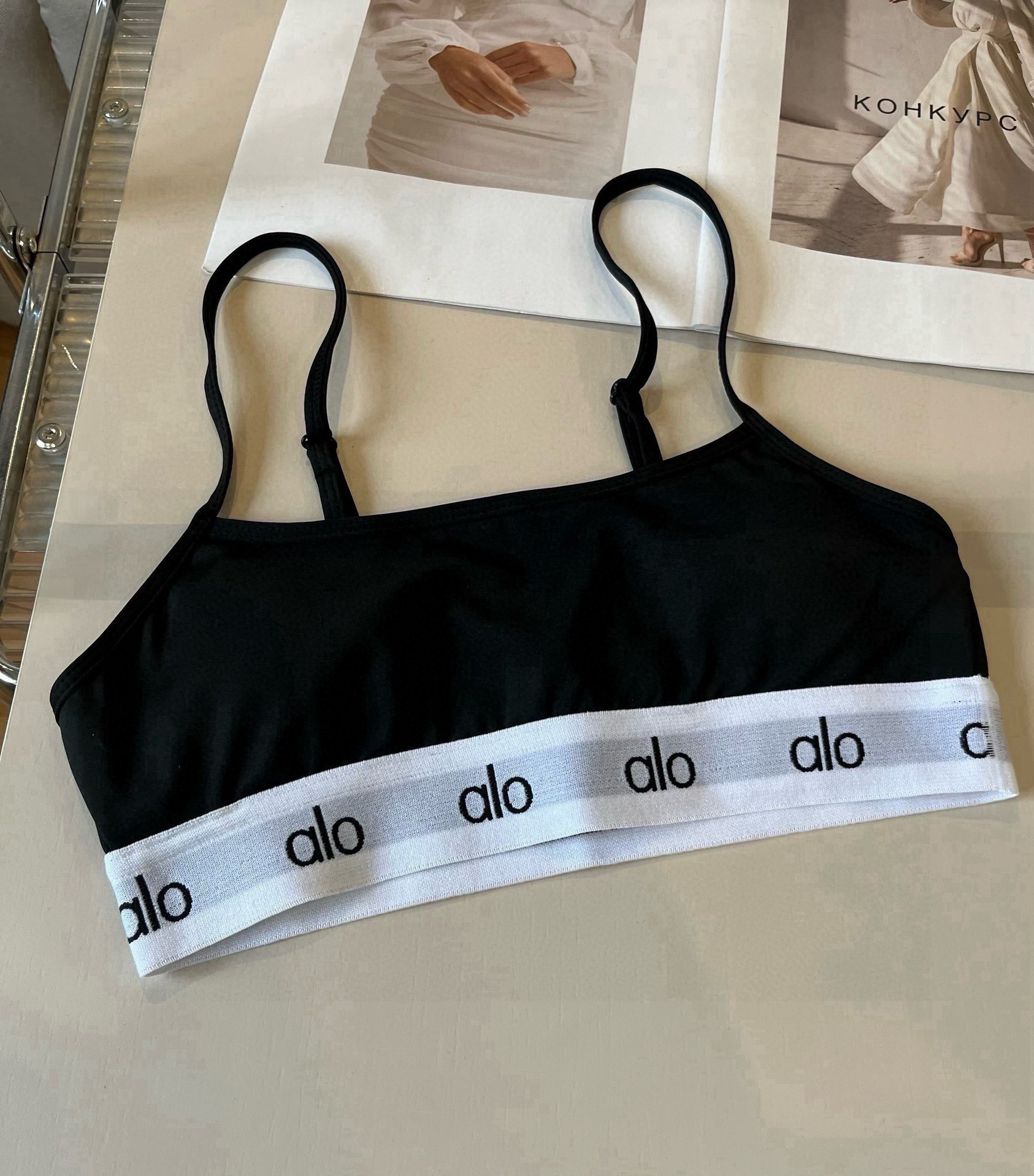 。alo潮牌分体比基尼泳衣，S M L