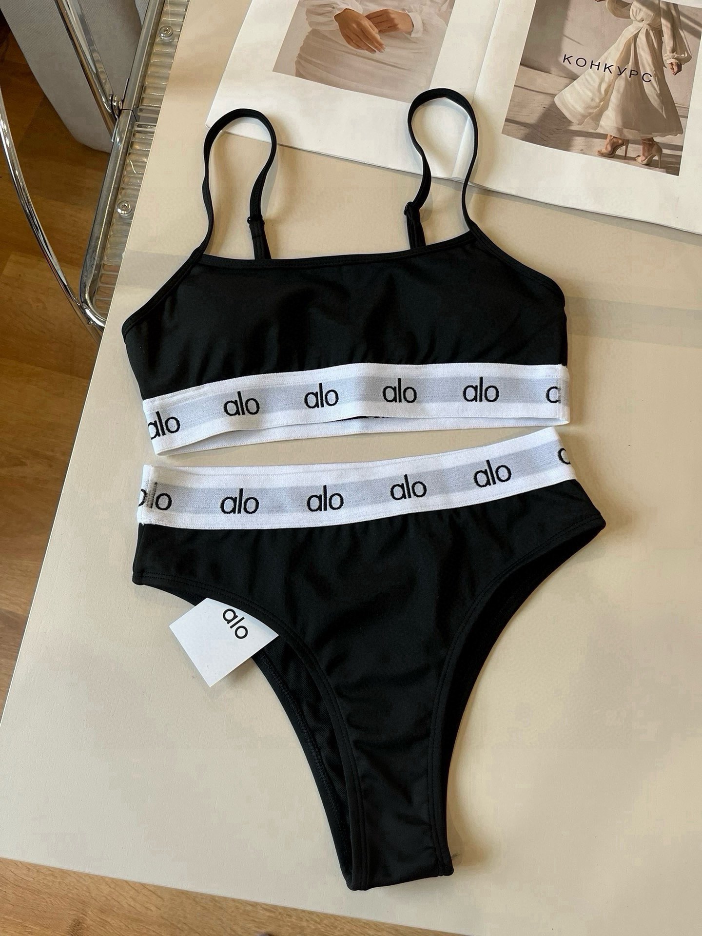 。alo潮牌分体比基尼泳衣，S M L