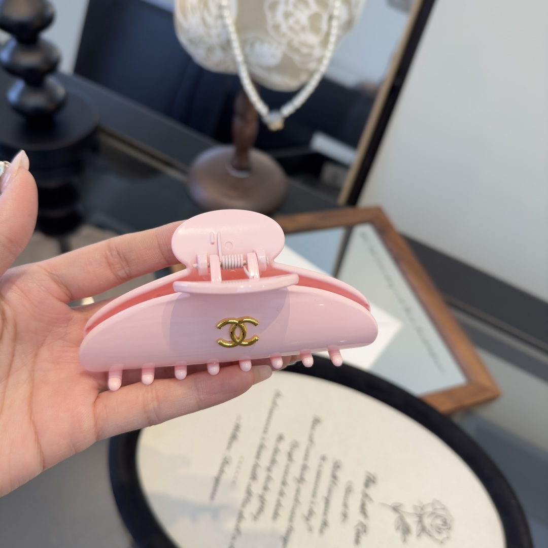 pChanel香奈儿发夹