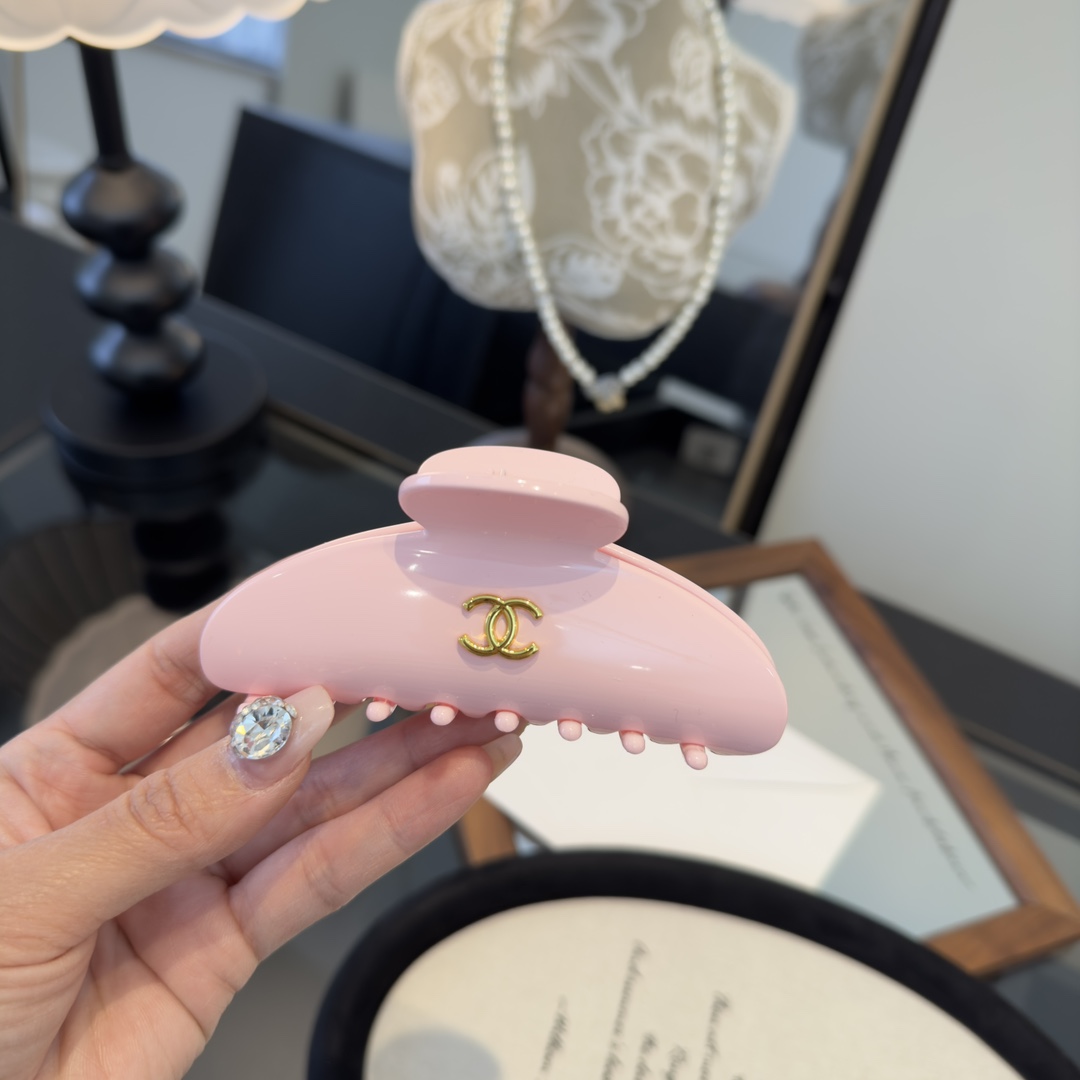 pChanel香奈儿发夹