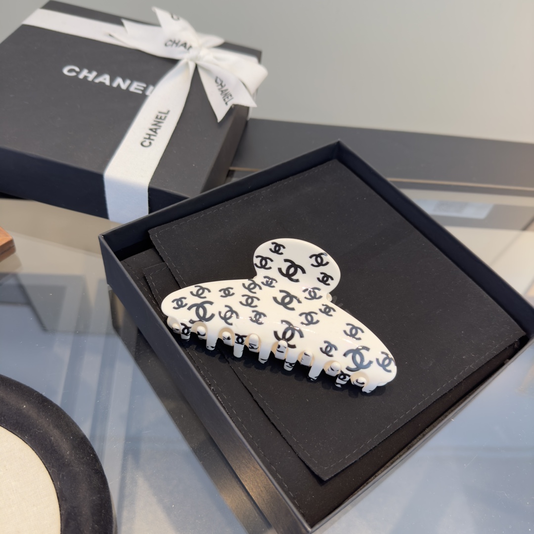 pChanel香奈儿发夹