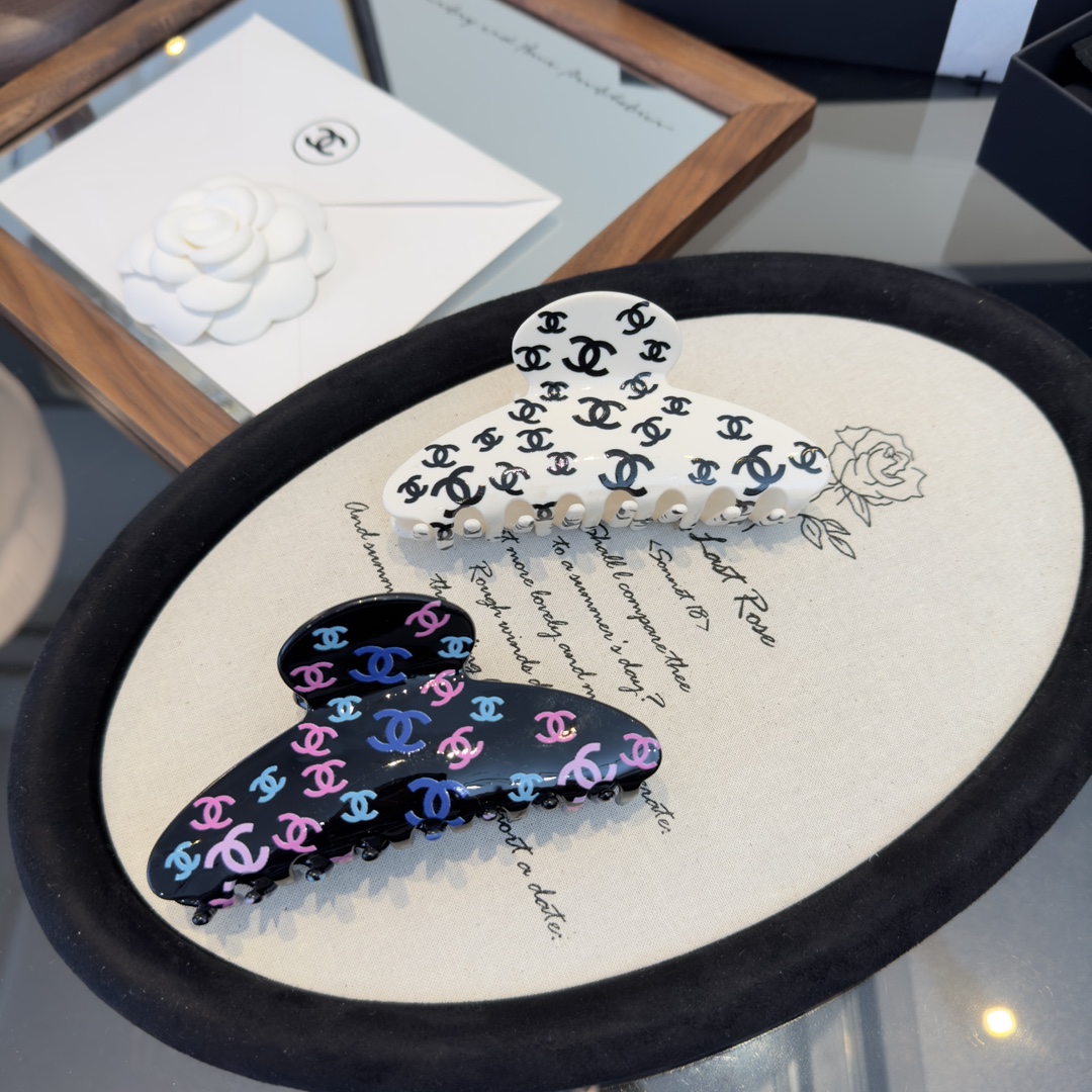 pChanel香奈儿发夹