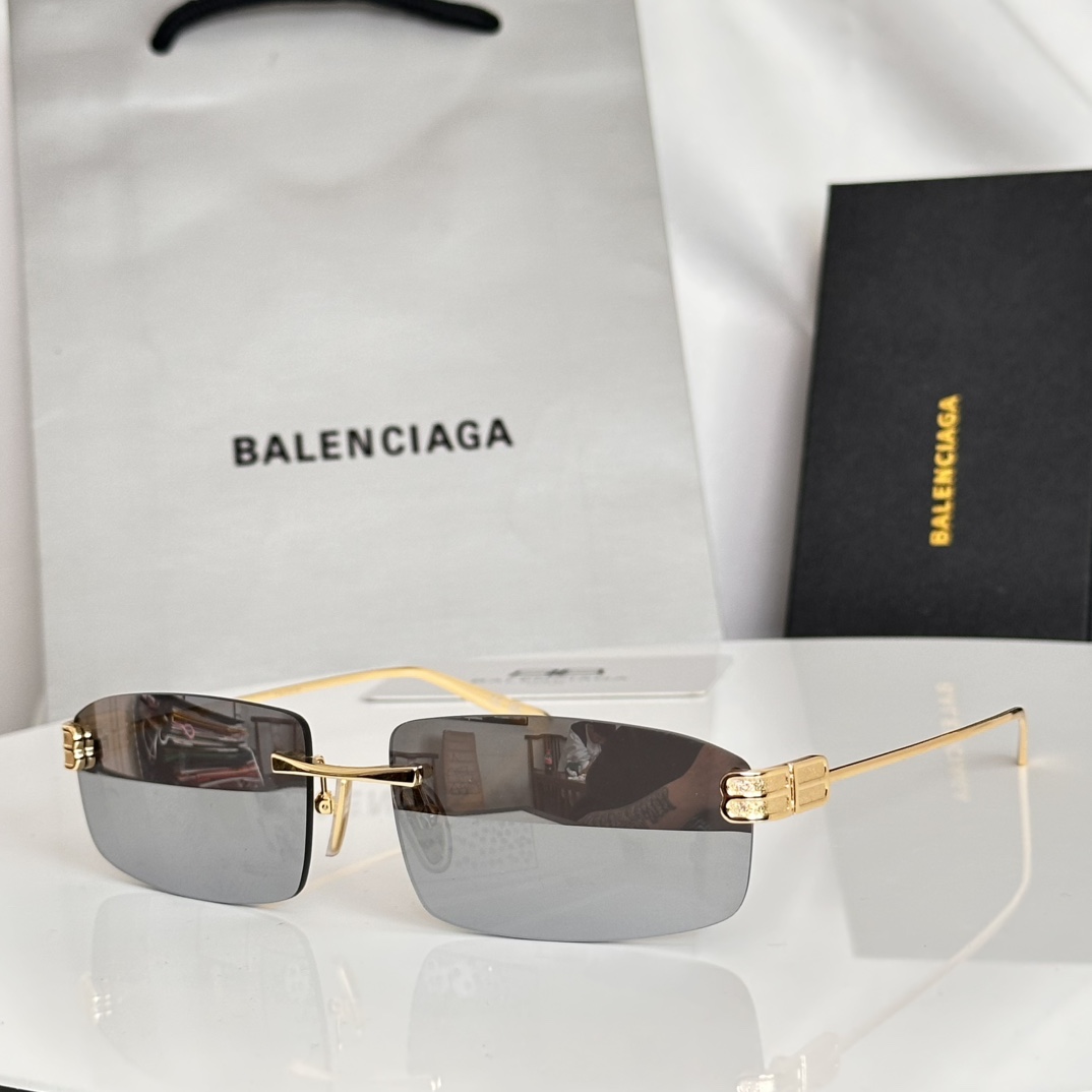 ‼️BALENCIAG*巴黎*世家⚜️⚜️⚜️MODEL：BB0488S⚜️⚜️⚜️