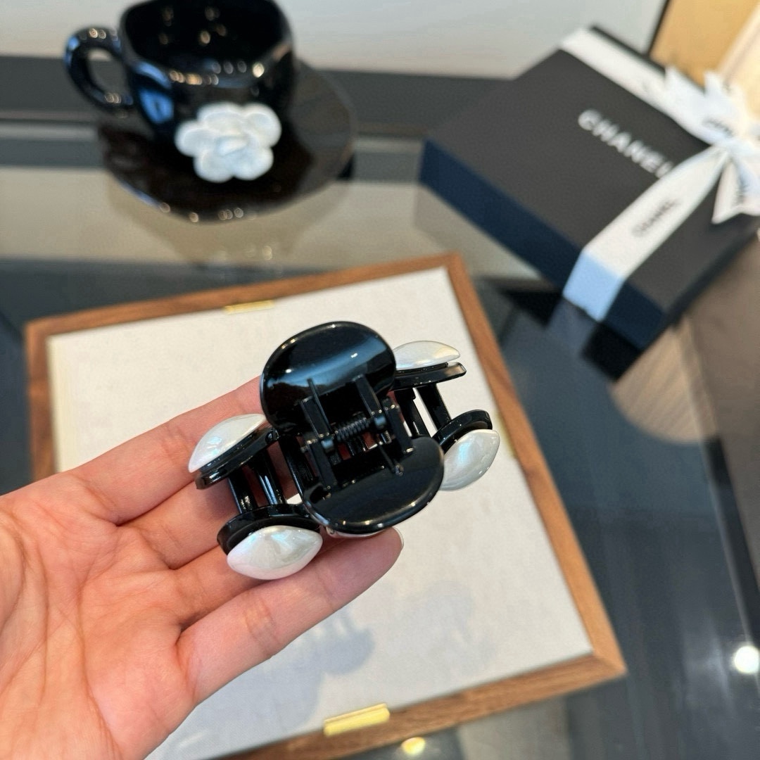 pChanel香奈儿发夹