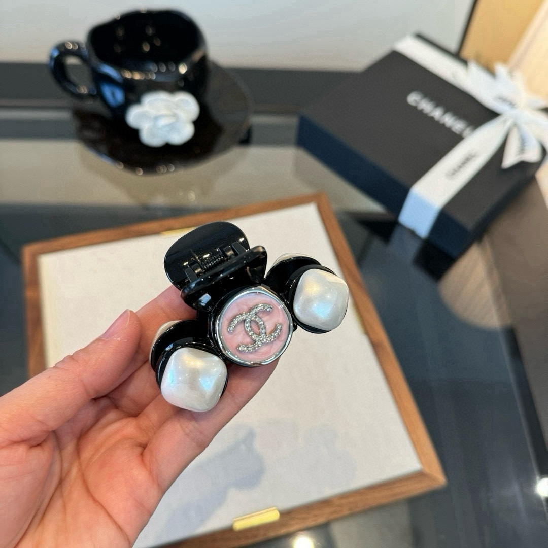 pChanel香奈儿发夹