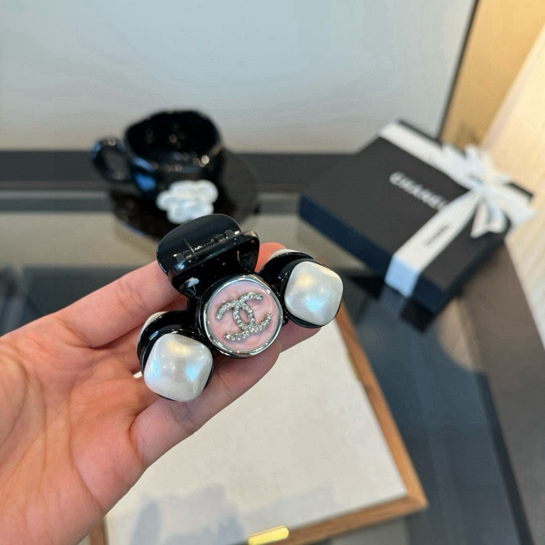 pChanel香奈儿发夹