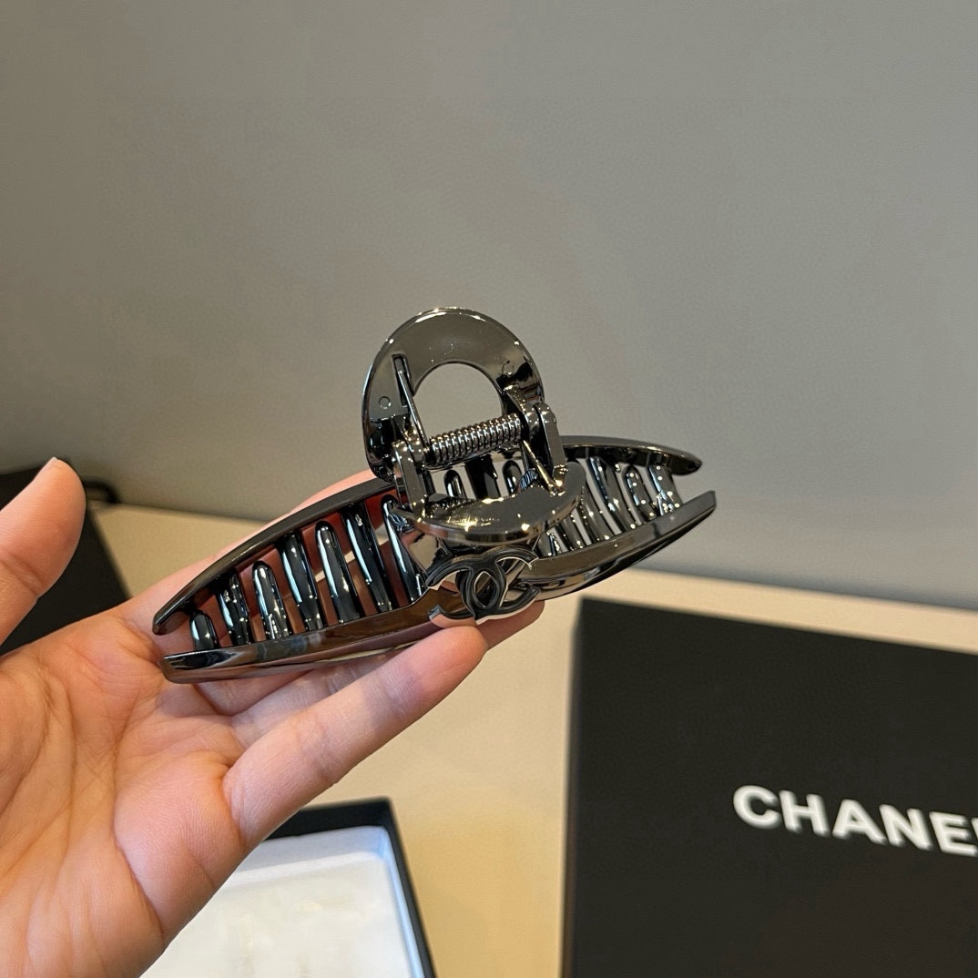 pChanel香奈儿发夹