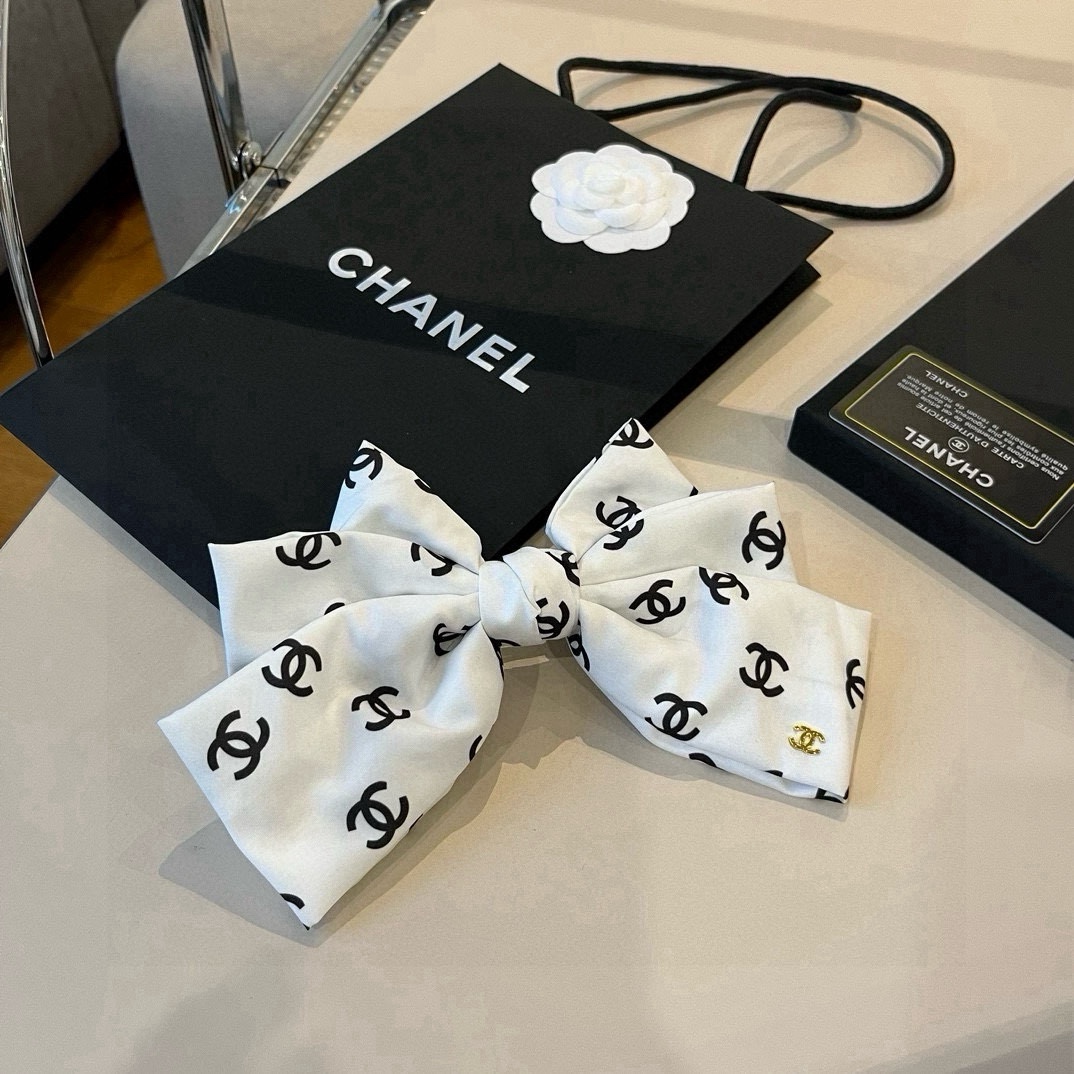 pChanel香奈儿蝴蝶结🎀顶夹