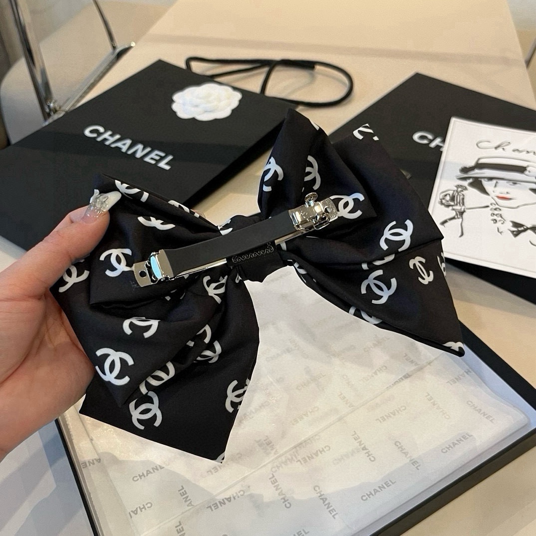 pChanel香奈儿蝴蝶结🎀顶夹