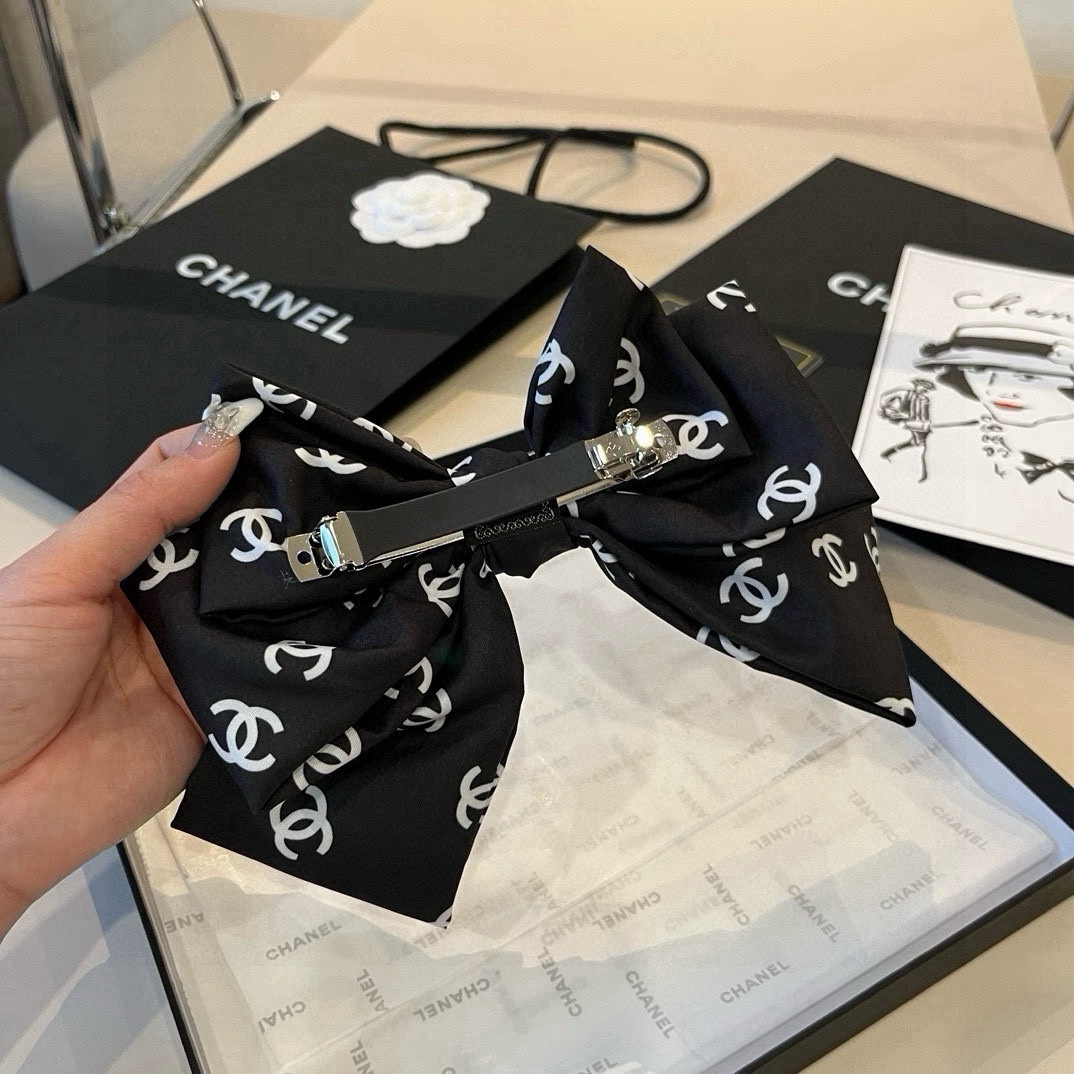 pChanel香奈儿蝴蝶结🎀顶夹