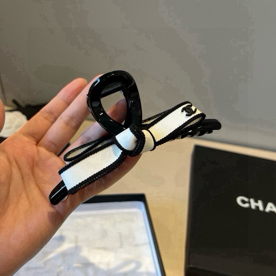 pChanel香奈儿发夹