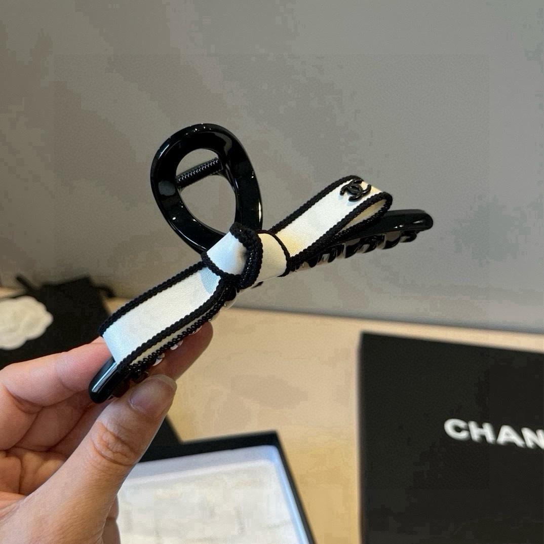 pChanel香奈儿发夹