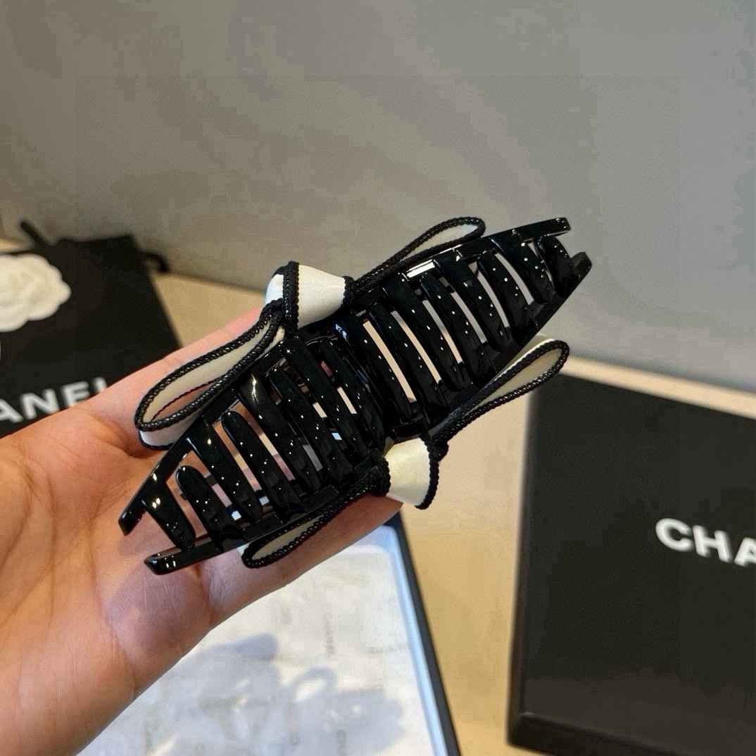 pChanel香奈儿发夹