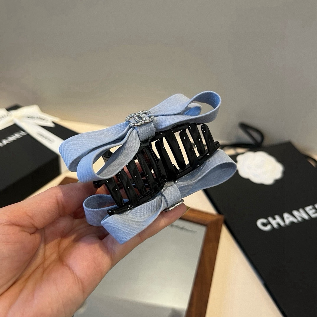 pChanel香奈儿发夹