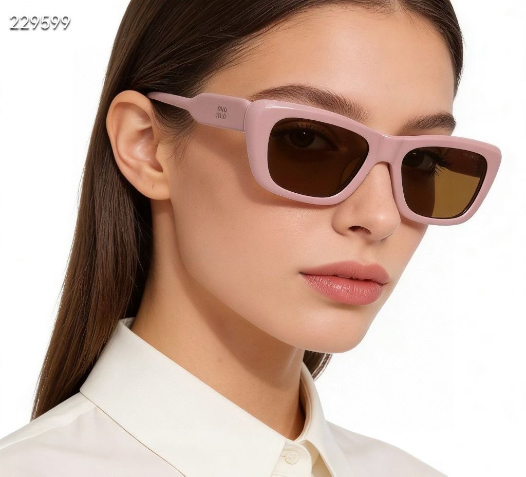 ‼️ 模特图 MIU M*🎀🎀🎀MODEL: MUB12S 🎀🎀🎀SIZE：56口17-140🎀🎀🎀