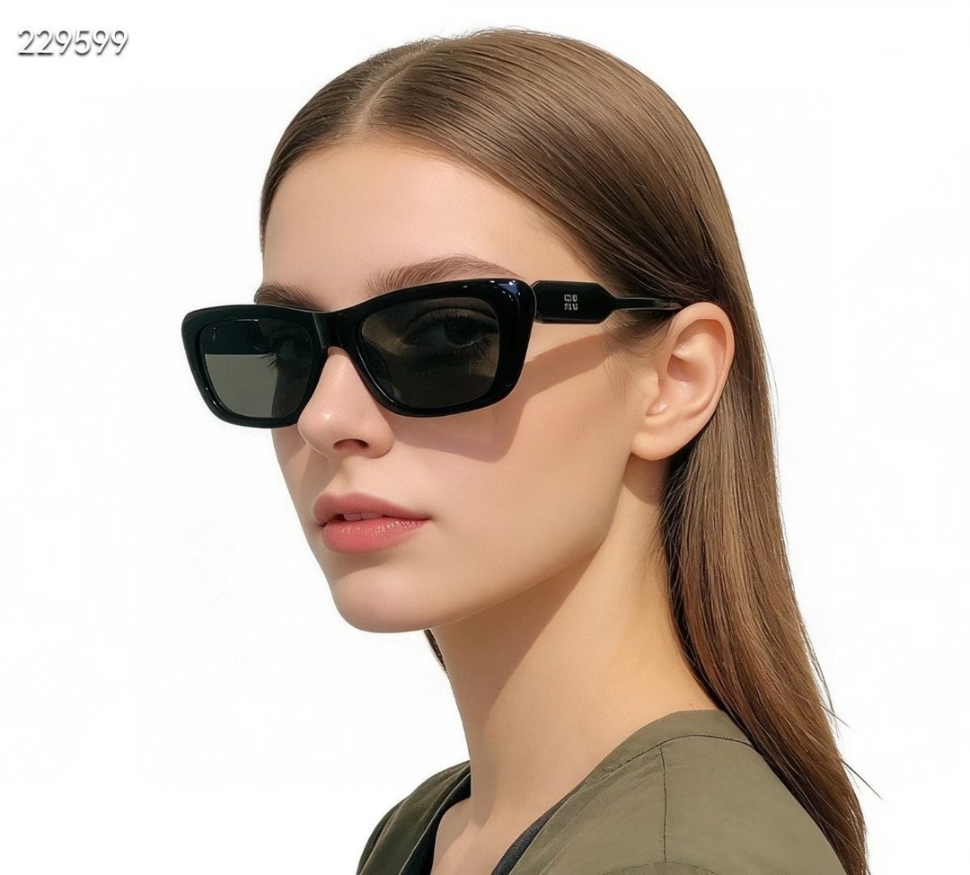 ‼️ 模特图 MIU M*🎀🎀🎀MODEL: MUB12S 🎀🎀🎀SIZE：56口17-140🎀🎀🎀