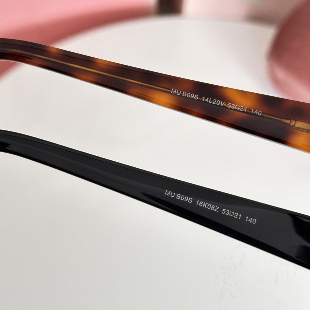 ‼️MIU M*🎀🎀🎀MODEL: MUB09S 🎀🎀🎀SIZE：53口21-140🎀🎀🎀