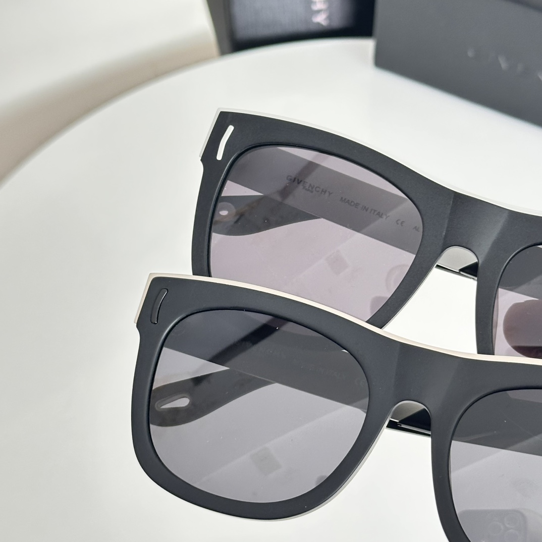 ‼️经典永不过时GIVENCHY *GV7016Size:53-15-145👍